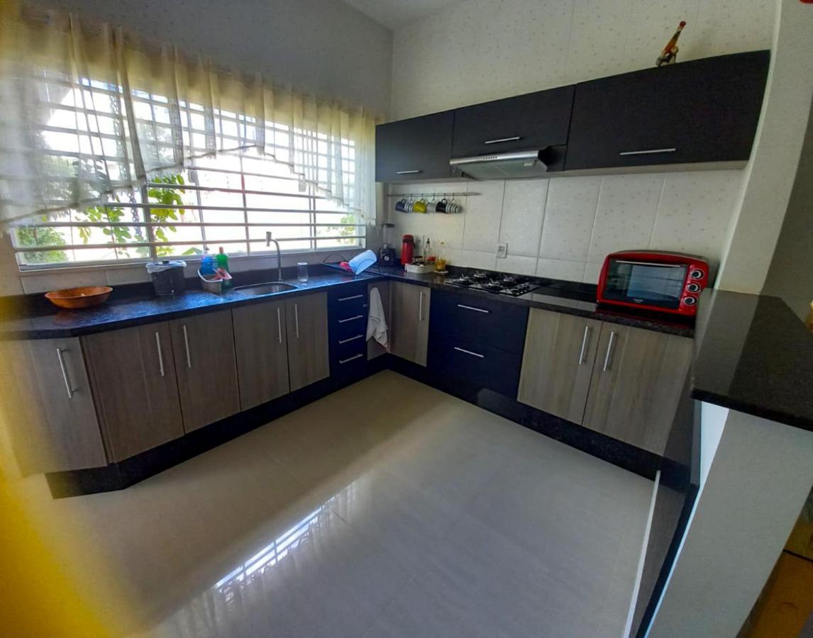 Casa Completa Com Churrasqueira E Jardim Em Foz Apartment